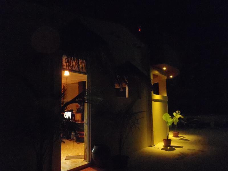 Hotel Shadow Palm Maafushi Exterior foto